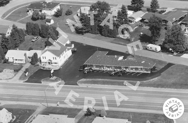 Wonderland Motel - 1996 Aerial (newer photo)